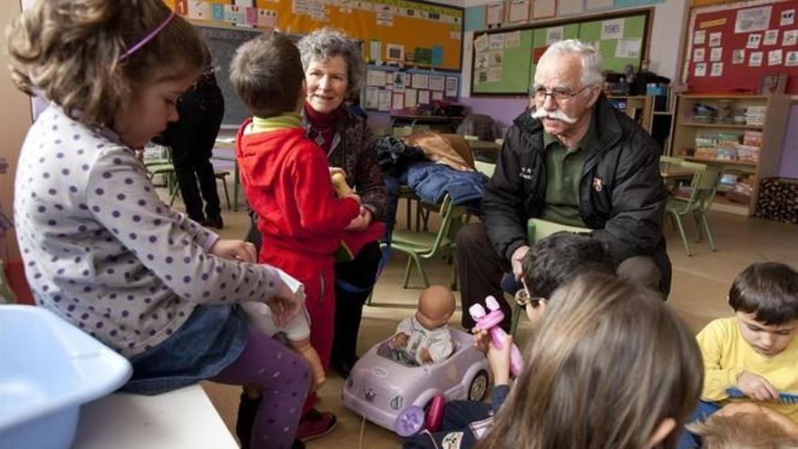 Abuelos tóxicos: así es la negatividad que ejercen en tus hijos