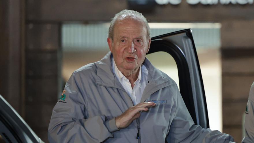 El rey Juan Carlos llega a Madrid para asistir al 60 cumpleaños de la infanta Elena