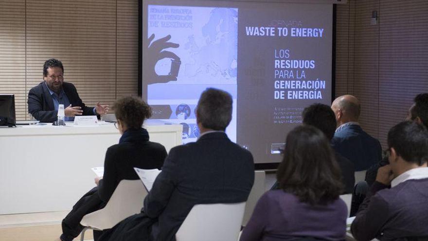 Moliner aboga por impulsar políticas para la vanguardia energética en Castellón