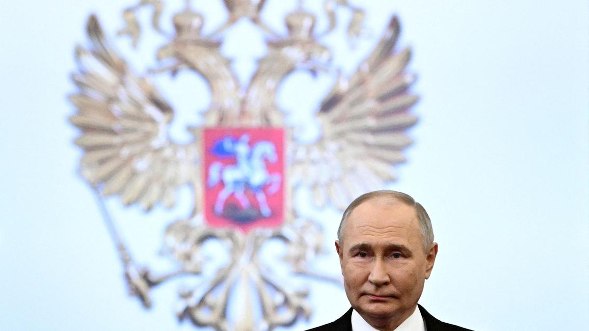 El presidente ruso, Vladímir Putin, antes de jurar el cargo para su nuevo mandato, este martes en Moscú.