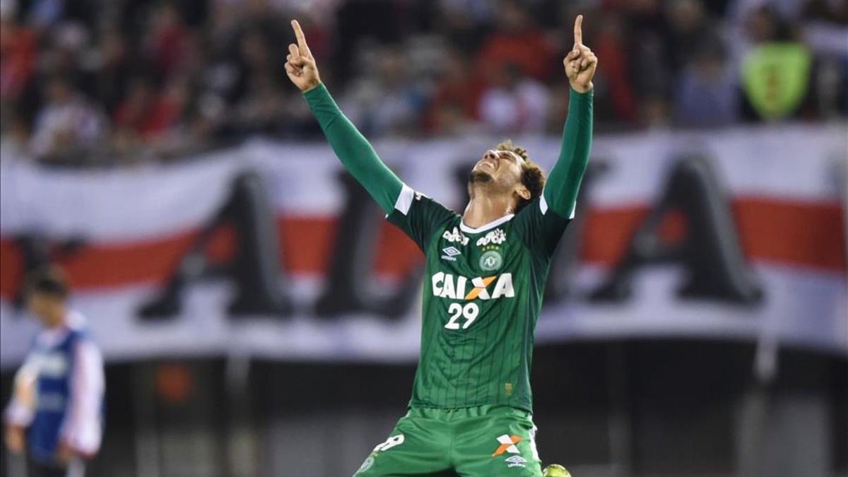 Helio Neto le puso punto final a su carrera como jugador de fútbol