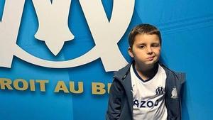 Kenzo, el niño de 8 años aficionado del Marsella.