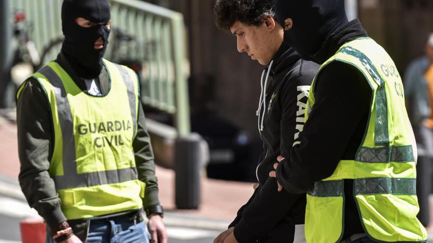 Uno de los detenidos por enaltecimiento del terrorismo en el País Vasco.