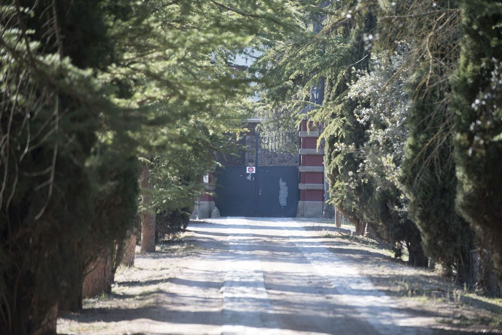 Així és la casa de La Morera de Manresa per fora