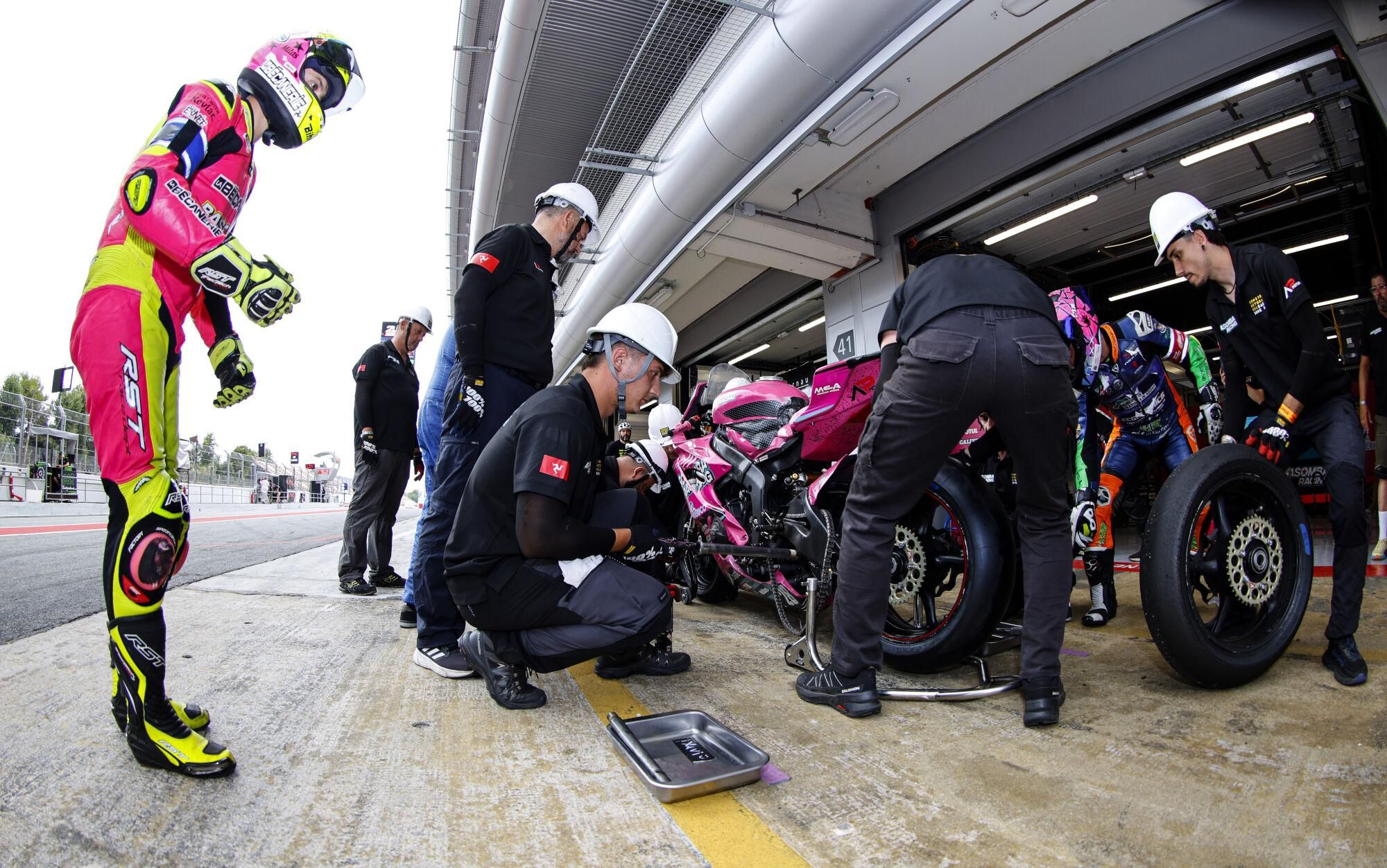 Imatges de les 24 hores de Montmeló de motociclisme 2025