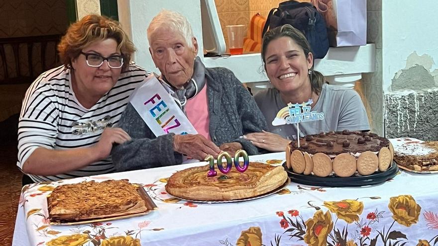 Celia Ramírez Déniz &#039;Celita&#039;, la abuela de Mogán, cumple 100 años