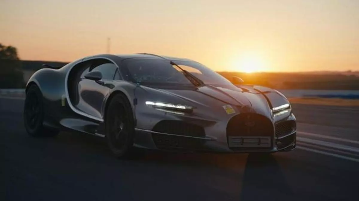 Bugatti desafía el calor de Sevilla con el Tourbillon