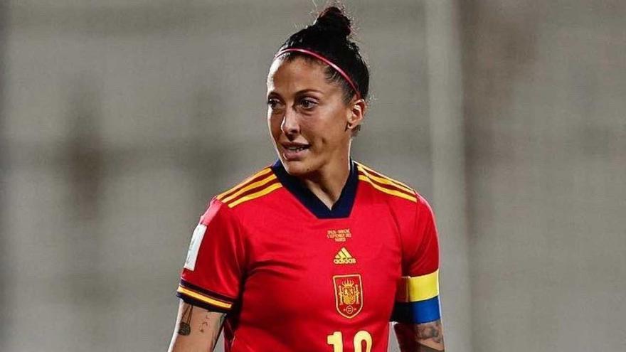 Jenni Hermoso torna a la convocatòria de la selecció espanyola