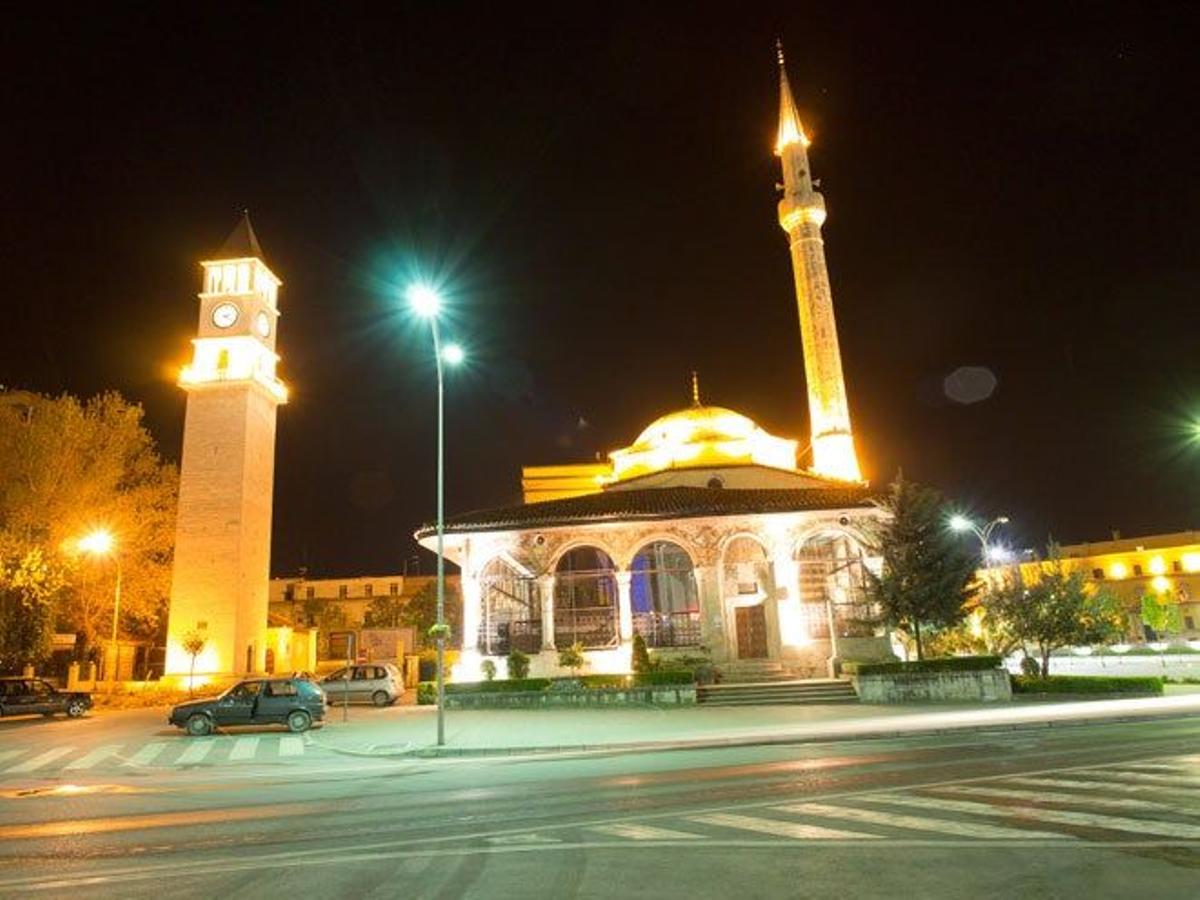 La mezquita de Ethem Bey, en Tirana, data de 1789.
