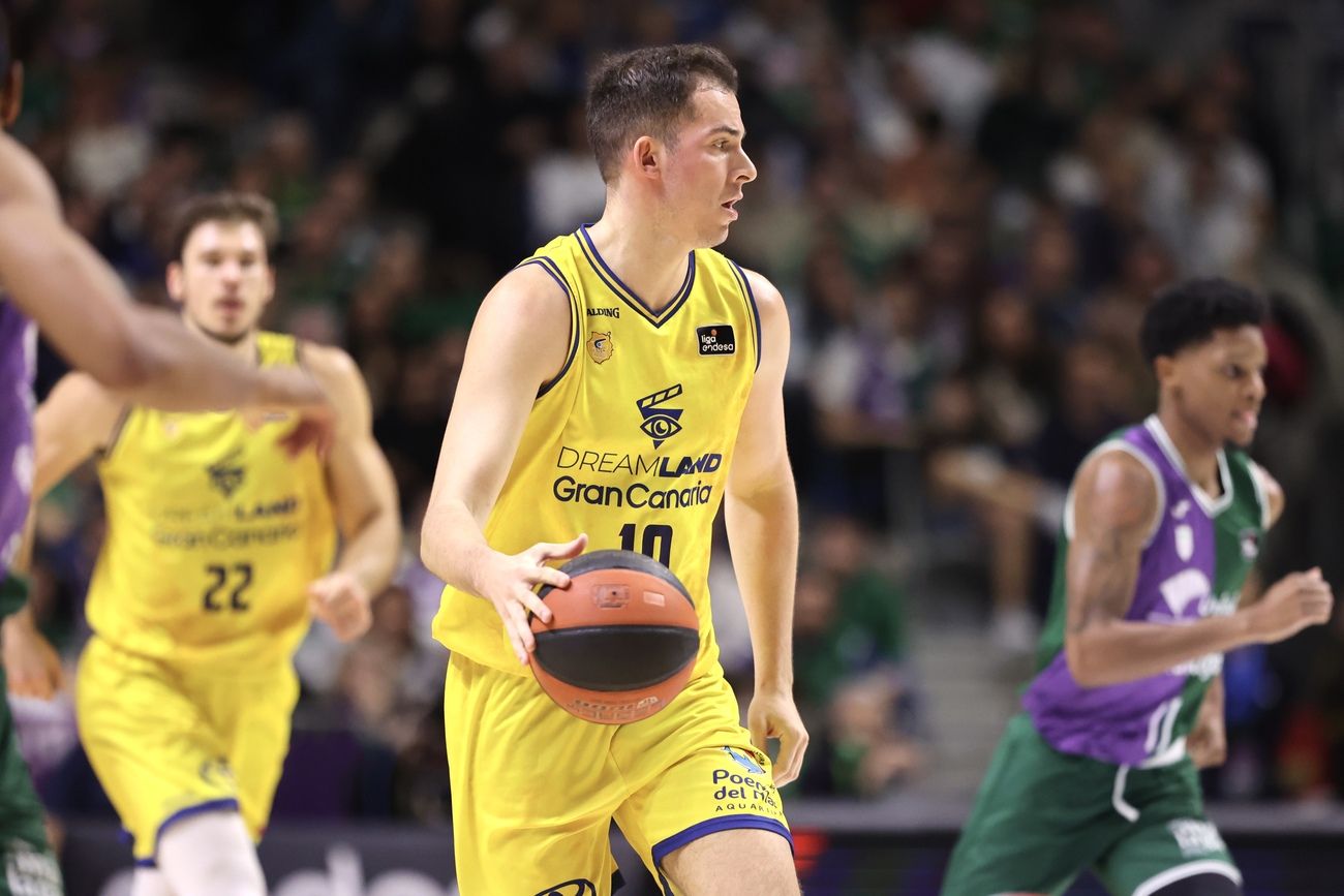 El partido Unicaja-Dreamland Gran Canaria, en imágenes