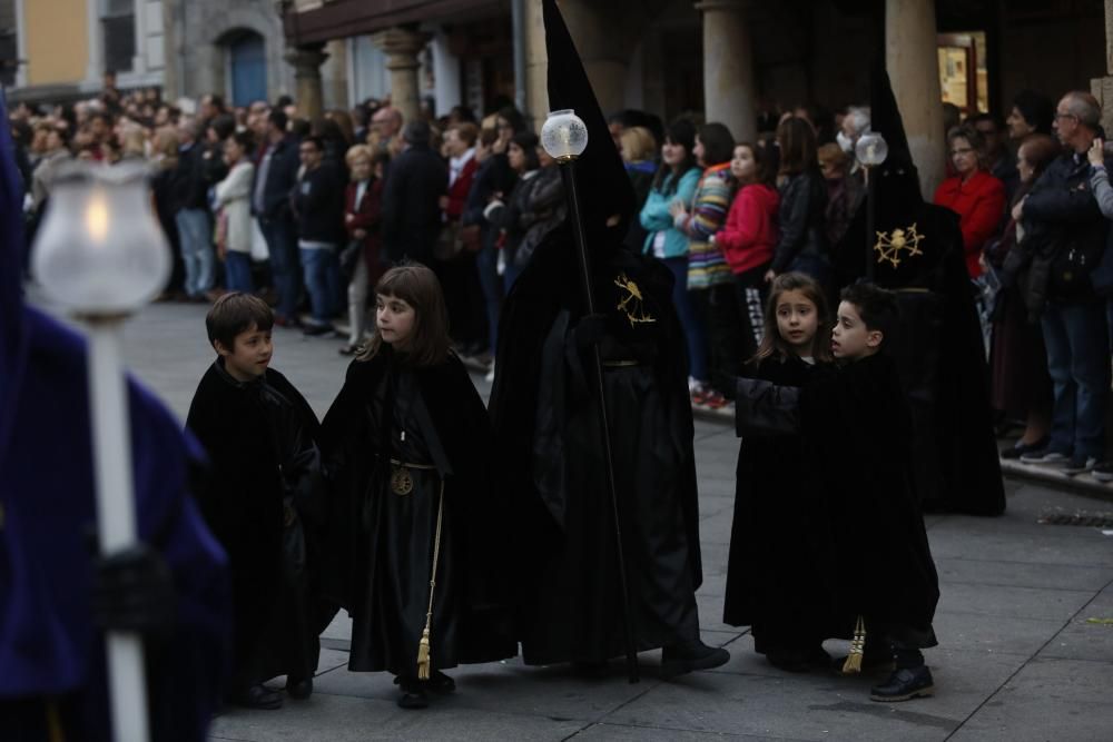 Procesión del Santo Encuentro en Avilés