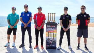 Los protagonistas del Mundial de Superbikes han promocionado la prueba del Circuit en la Barceloneta