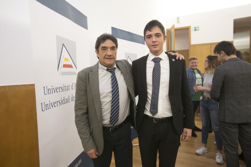 Toma posesión del presidente del Consejo de Estudiantes de la UA