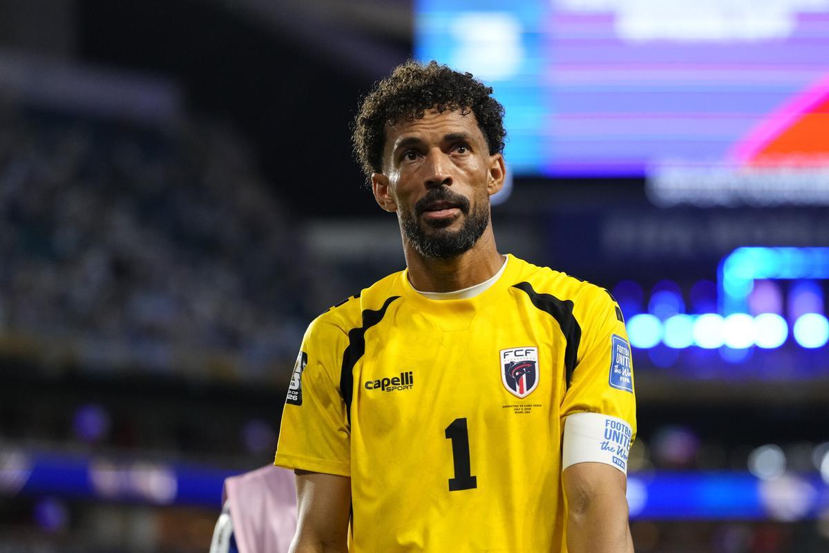 Vozinha of Cabo Verde looks on after the defeat during the FIFA World Cup 2026 Round Of 32 match between Argentina and Cabo Verde at Miami Stadium on July 3, 2026 in Miami Gardens, United States. AFP7 03/07/2026 ONLY FOR USE IN SPAIN. Jose Breton / AFP7 / Europa Press;sport;football;soccer;player;team;FIFA;World Cup;ZSPORT;ZSOCCER;Argentina;Cabo Verde;Argentina v Cabo Verde: Round of 32 - FIFA World Cup 2026