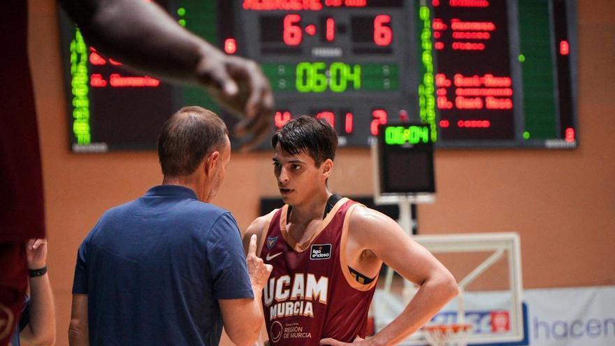 El UCAM Murcia sube un peldaño en su preparación para el nuevo curso
