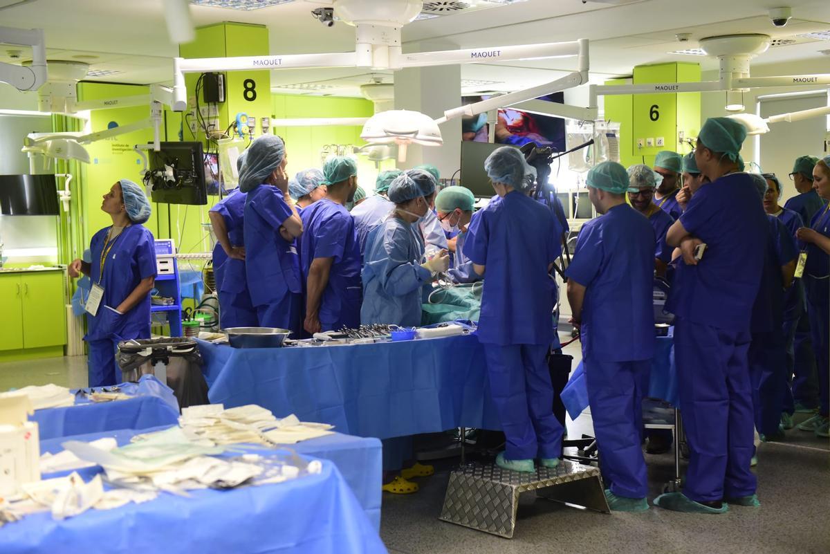 Simulación en el curso internacional en el Materno de A Coruña