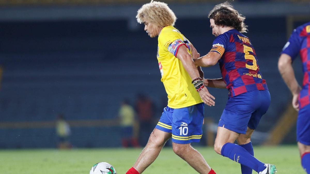 Valderrama y Puyol durante un partido de leyendas (2020)