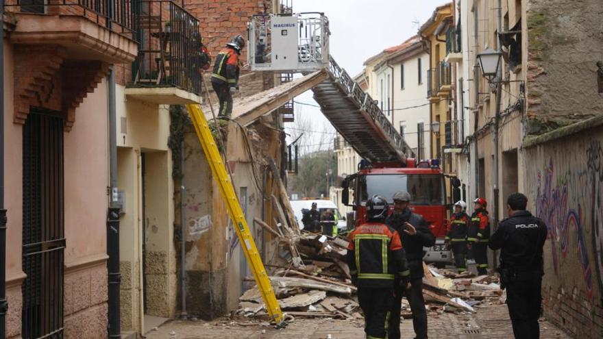 El derrumbe de un edificio en la calle Plata se salda sin víctimas