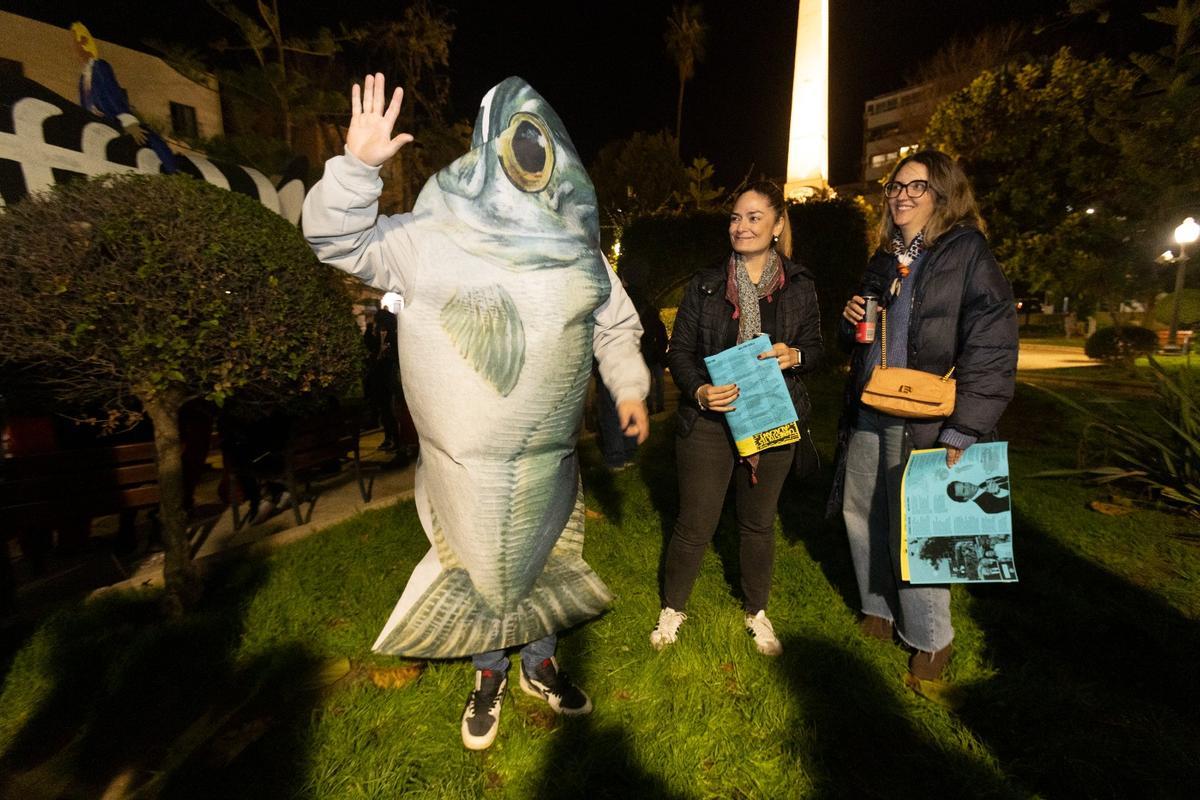 El Entierro de la Sardina pone el broche final al Carnaval de Alicante El Entierro de la Sardina pone el broche final al Carnaval de Alicante