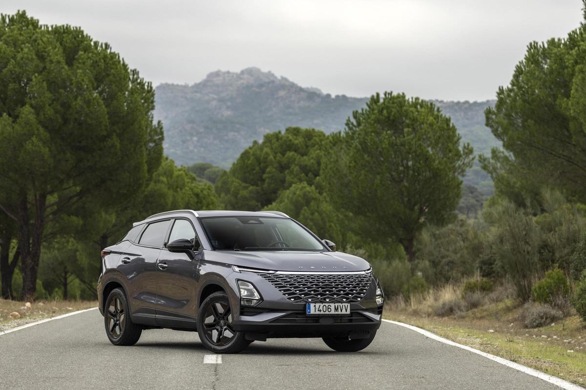 El OMODA 5 equilibra potencia y eficiencia con un motor optimizado y avanzados sistemas de asistencia, garantizando un consumo reducido sin renunciar al rendimiento