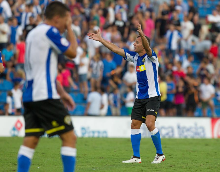 La derrota del Hércules ante el Teruel en imágenes