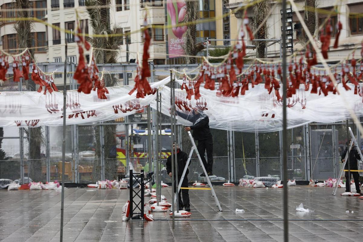 La mascletà del 17 de marzo, en imágenes
