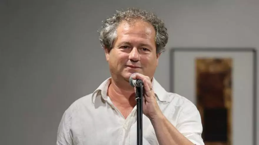 Mario Riera, un poeta per al mes de la poesia