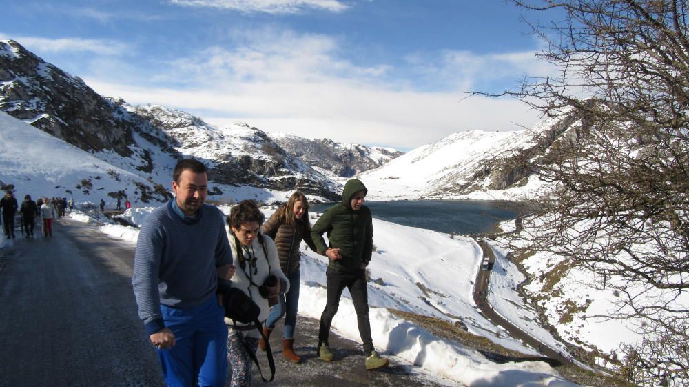 Los Lagos, llenos en Viernes Santo