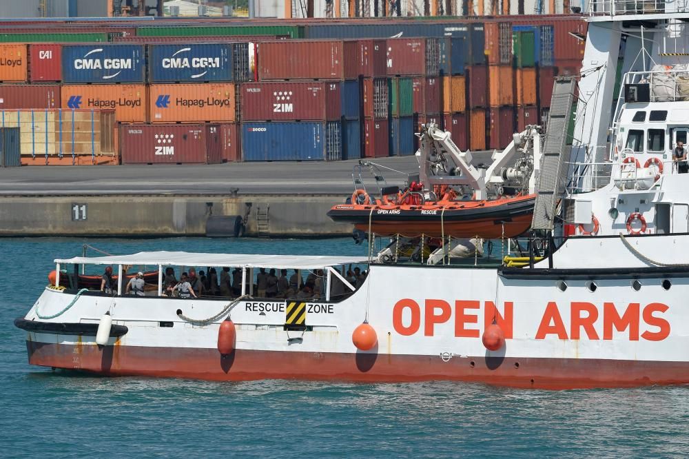 Llegada del barco Open Arms al puerto de Barcelona