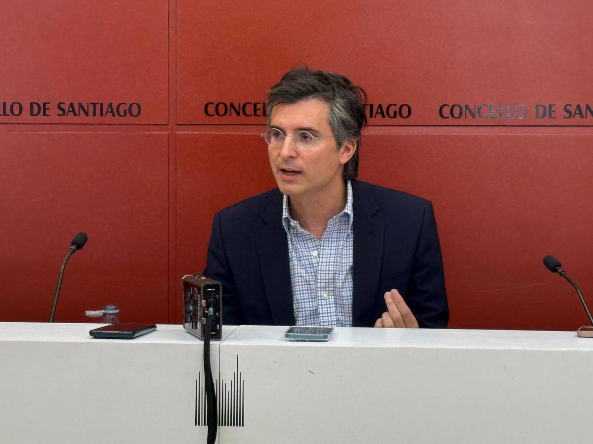 Borja Verea, voceiro do PP, en rolda de prensa no Pazo de Raxoi