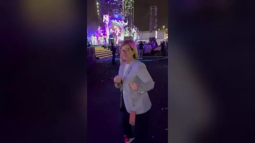 El 'baile de la paz' de Inma Medina con Manny Manuel