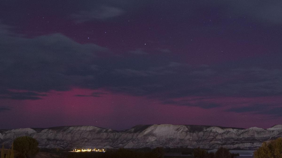 Aurora boreal en el valle del Ebro, este jueves