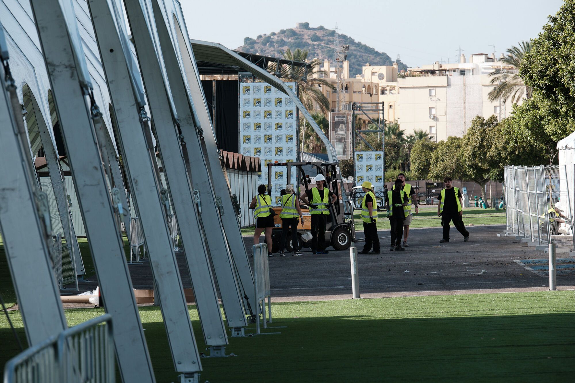 El Palacio de Ferias se transforma por dentro y por fuera para la San Diego Comic-Con de Málaga