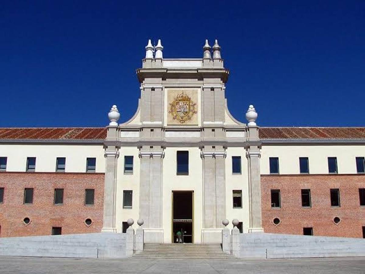 El Patio Central de CondeDuque acogerá durante dos noches una de las citas más esperadas de 'Veranos de la Villa'