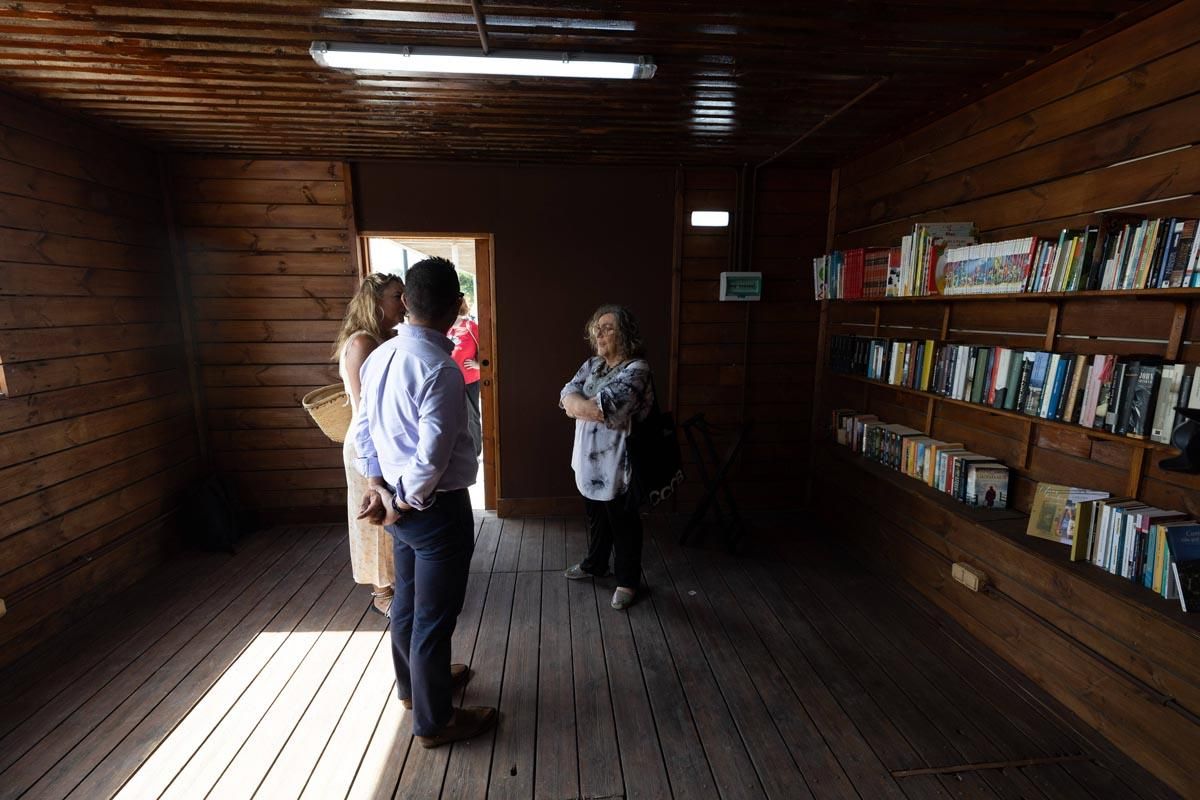Todas las imágenes de la Biblioplatja de Talamanca