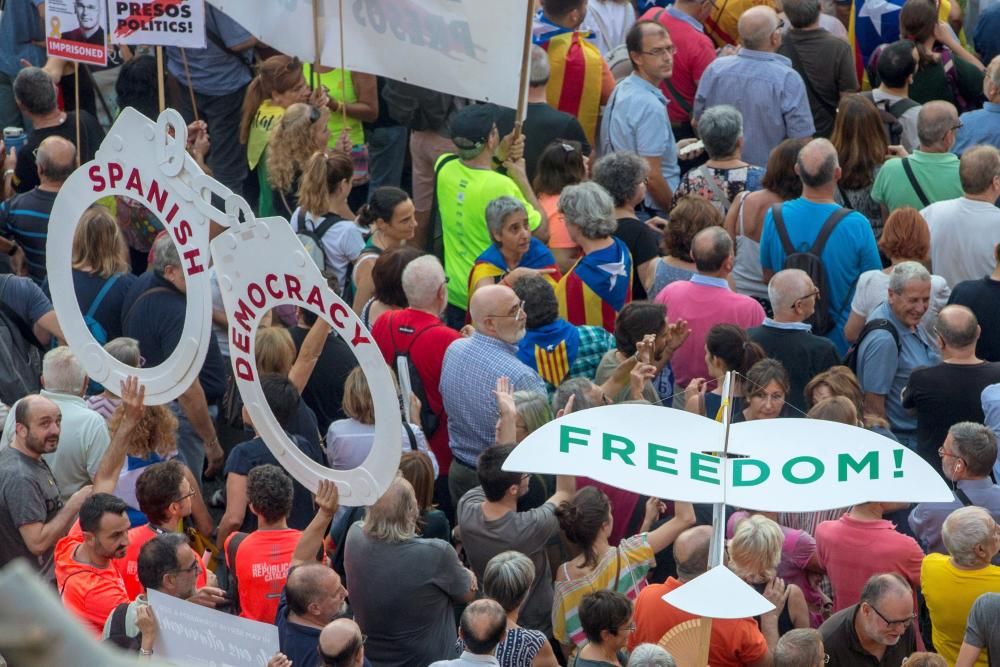 Manifestació a Barcelona per recordar el 20-S del 2017