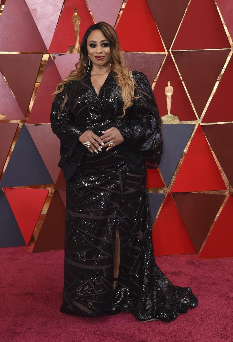 Taura Stinson y su túnica en los Oscar 2018
