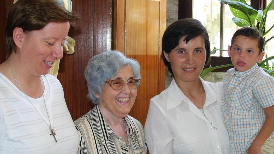 Homenajean la labor de María del Prado Almagro y del Hogar de Nazaret.