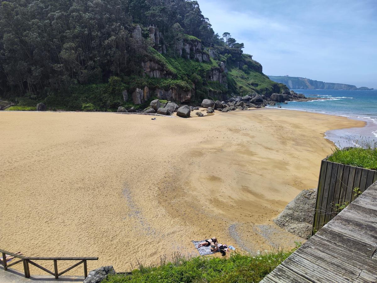 La playa de La Ñora.