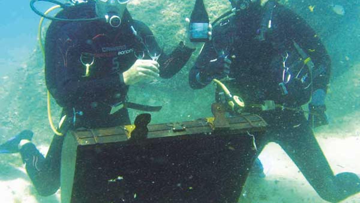 Visita a la única bodega submarina de Europa