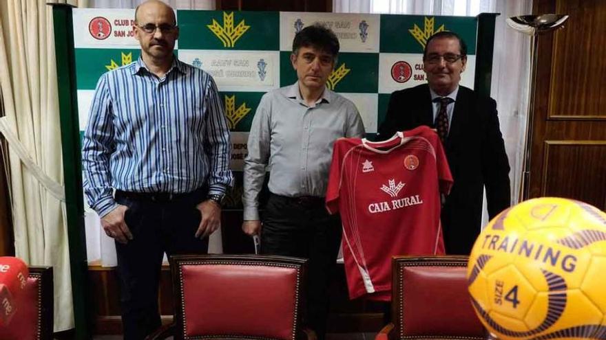 Félix Domínguez, Jaime Felipe y Narciso Prieto, ayer en la presentación del torneo.