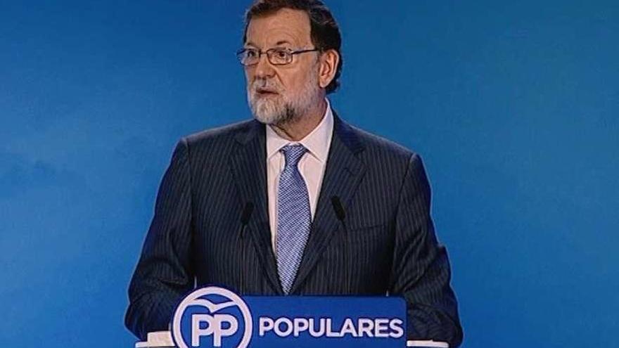 Mariano Rajoy, ayer, presidiendo la junta directiva nacional del Partido Popular. // Europa Press