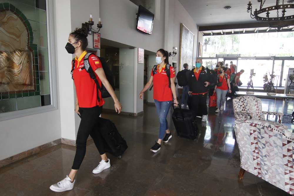 La selección española femenina de baloncesto ya está en Córdoba