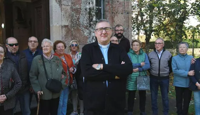 «Llevo 22 parroquias pero no soy un supercura, solo amo y creo en lo que hago"