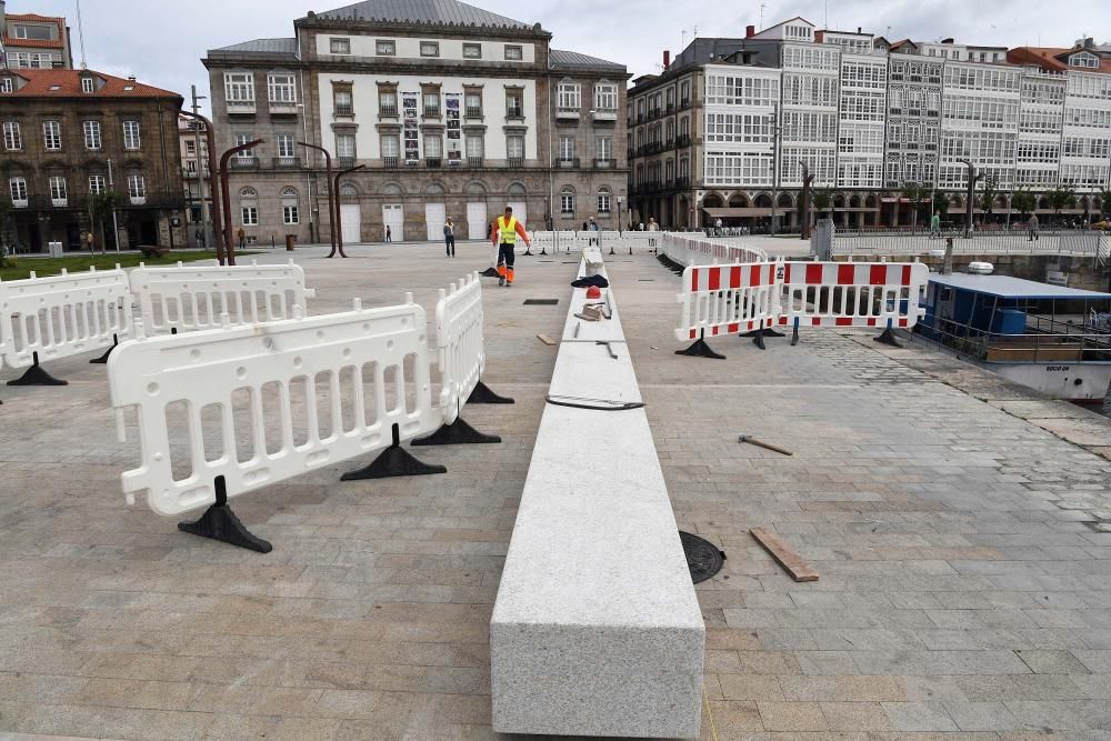 Instalación del banco de protección de la Marina