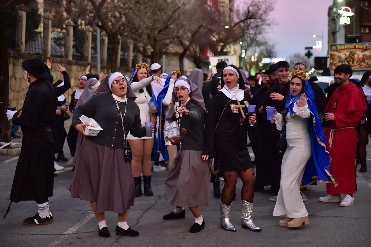 Fotogalería | El Carnaval de Navalmoral de la Mata exhibe su mejor cara cargada de innovación, alegría y creatividad