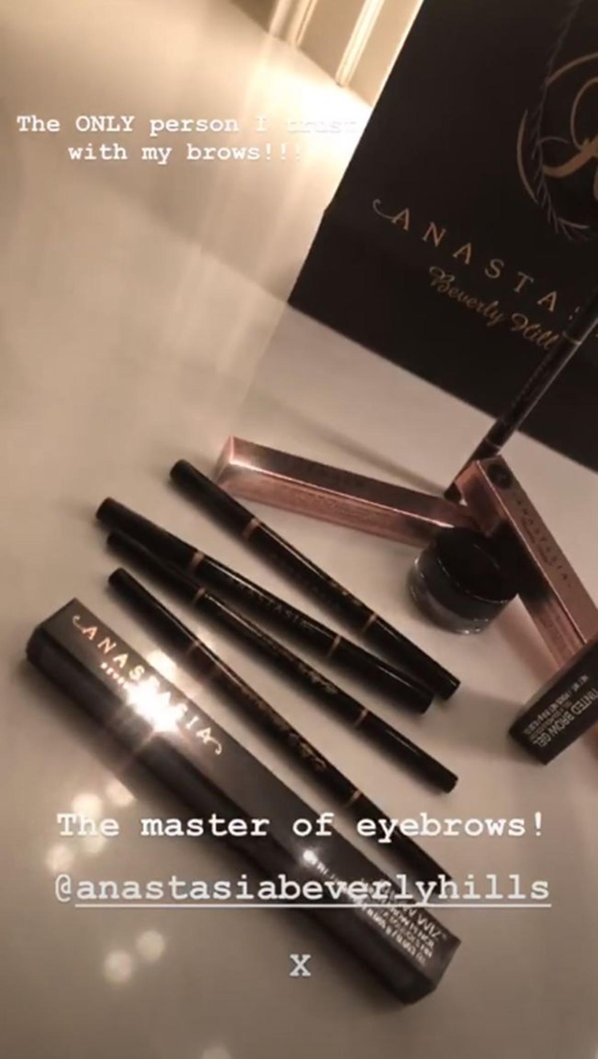 Productos de cuidado de cejas de Victoria Beckham