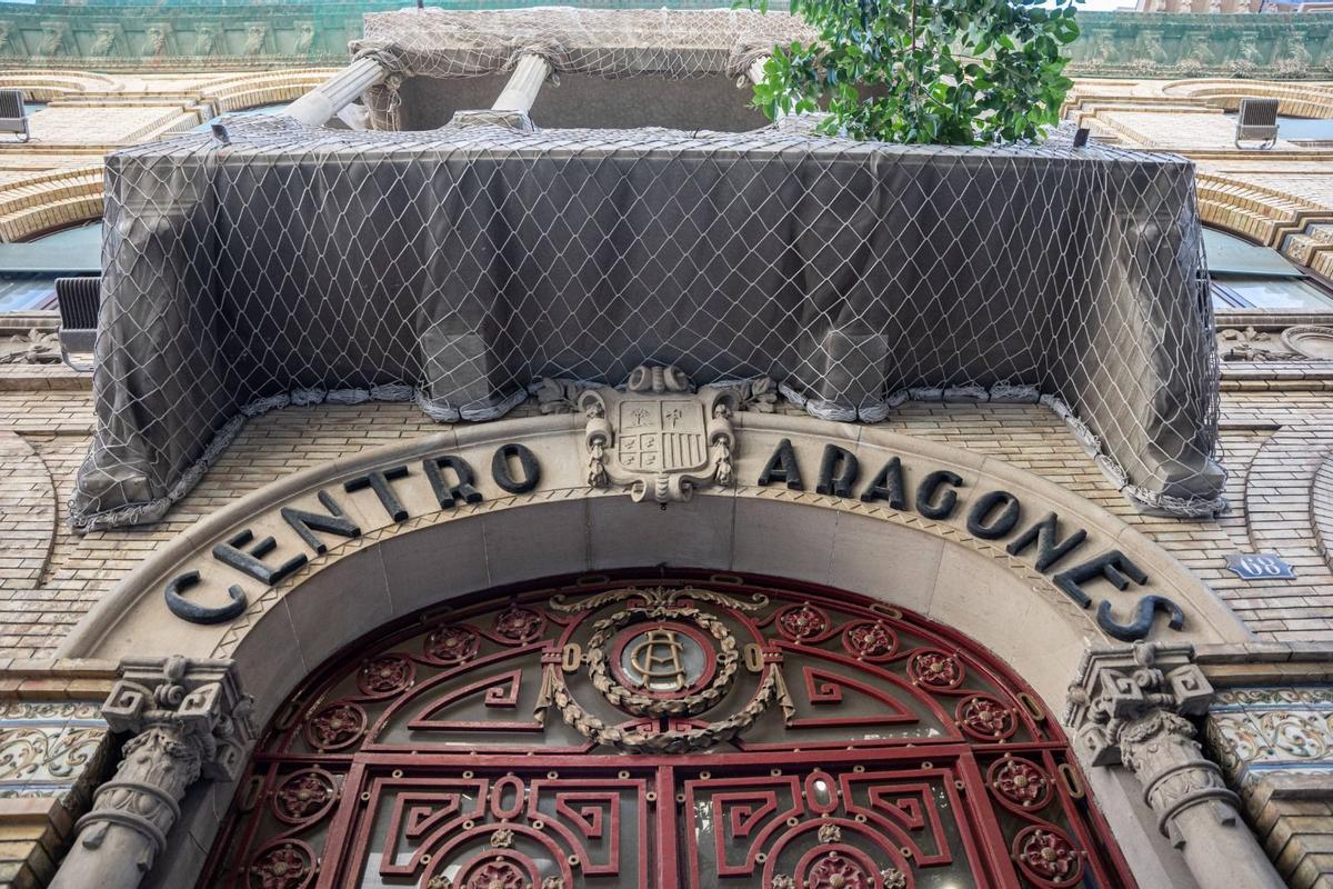 Detalle de la fachada del Centro Aragonés de Barcelona, en una imagen de archivo.
