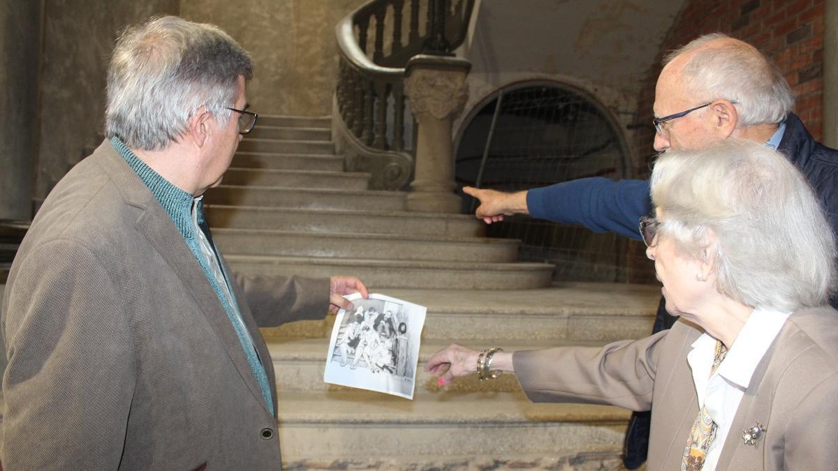 Mercedes d'Orriols reviu a Figueres les dues nits de 1939 que va dormir al Menestral camí de l'exili