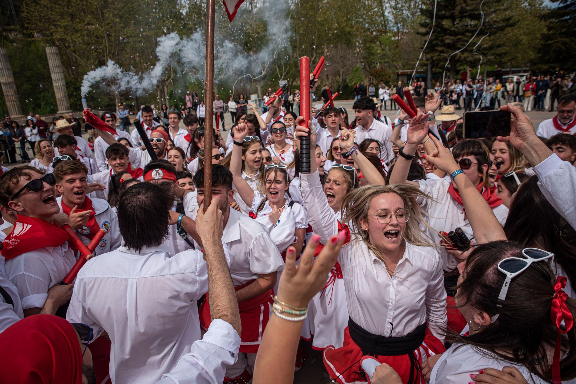 Els caramellaires omplen Súria de música, dansa i festa